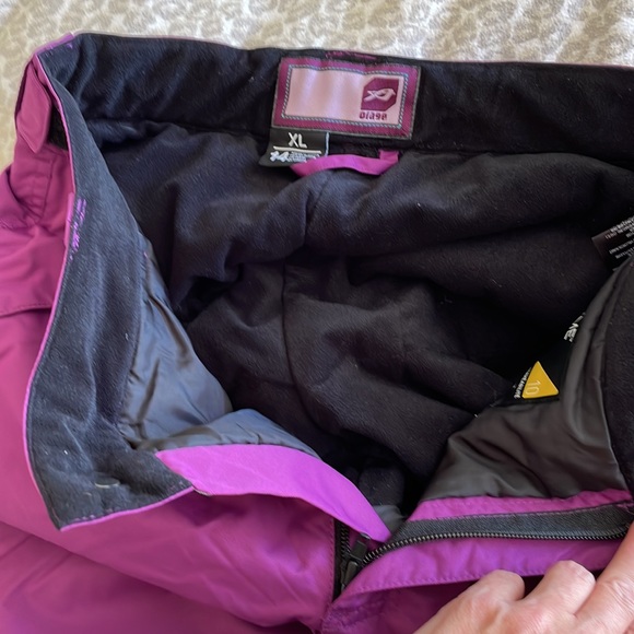 Orage ski and snow pants - Picture 9 of 10